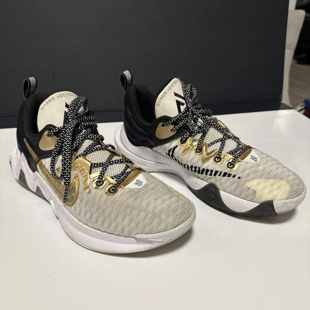 Nike Giannis Immortality Championship Size 10.5 White Gold CZ4099-100 Basketball